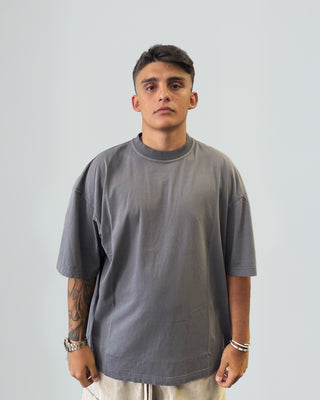 T-shirt grafite